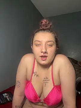 kay liegh2104 online show from April 25, 2026, 7:22 pm