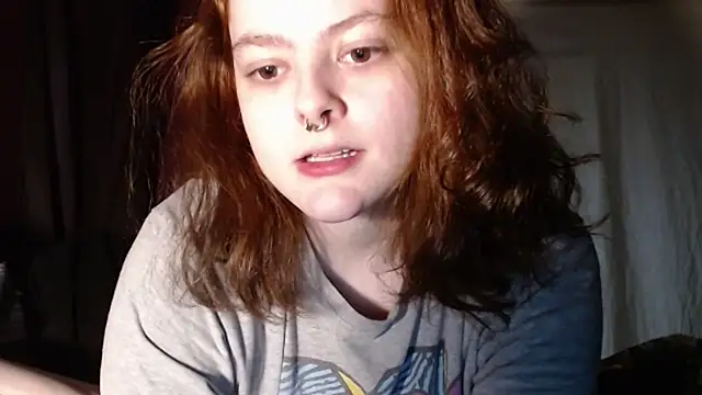 Snapshot of lolarae_xx chatting on May 20, 2026, 5:41 pm lolarae xx online show from May 20, 2026, 5:41 pm