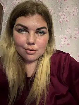 AminkaFoxs online show from April 27, 2026, 7:12 pm