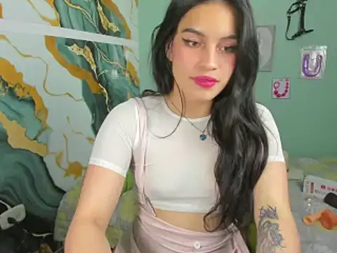 Snapshot of Ariadna_Dawson07 chatting on May 13, 2026, 9:44 pm Ariadna Dawson07 online show from May 13, 2026, 9:44 pm