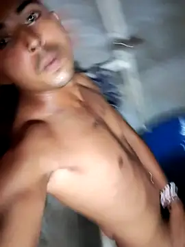 Snapshot of Joes_21 chatting on December 20, 2025, 3:57 am Joes 21 online show from December 20, 2025, 3:57 am