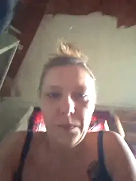 Snapshot of lickybaby26 chatting on May 24, 2026, 6:13 pm lickybaby26 online show from May 24, 2026, 6:13 pm