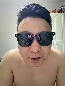 langzi-888 online show from May 13, 2026, 4:48 pm