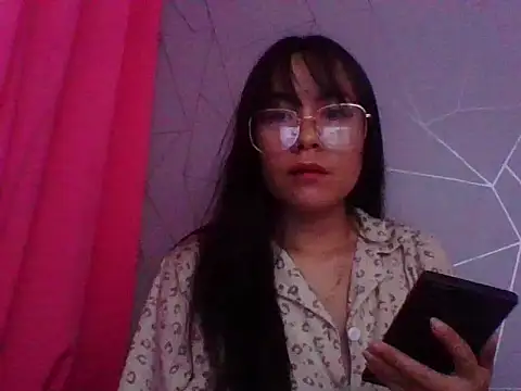 Snapshot of Bad_bish21 chatting on June 11, 2026, 1:20 pm Bad bish21 online show from June 11, 2026, 1:20 pm