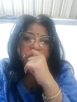 Snapshot of Eli_lanena chatting on May 14, 2026, 4:30 am Eli lanena online show from May 14, 2026, 4:30 am