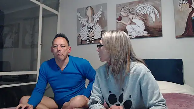 blondiesin50 online show from July 15, 2026, 9:20 pm