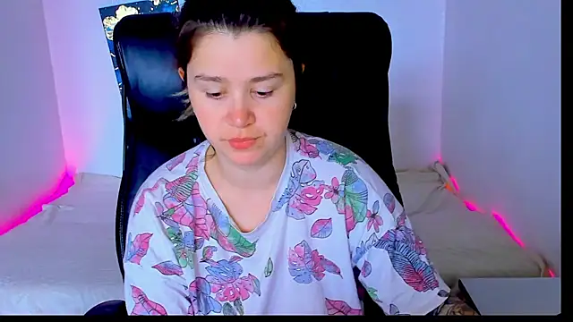 Snapshot of Natali_Secret chatting on May 21, 2026, 11:06 am Natali Secret online show from May 21, 2026, 11:06 am