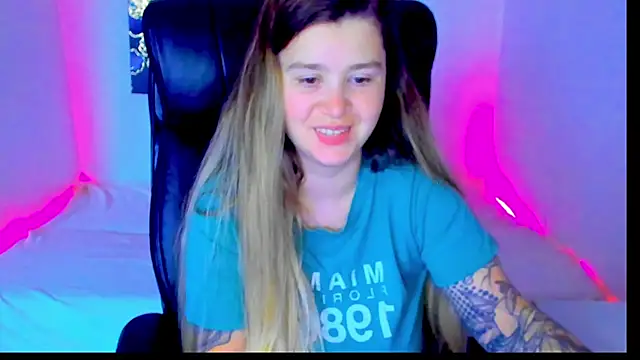Natali Secret online show from July 4, 2026, 12:44 pm