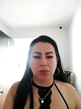 Snapshot of HelenNovoa chatting on May 11, 2026, 6:38 pm HelenNovoa online show from May 11, 2026, 6:38 pm