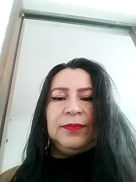 HelenNovoa online show from June 26, 2026, 4:55 pm