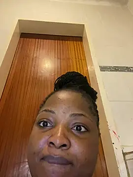 Snapshot of Sexyagelicxx chatting on June 2, 2026, 1:29 am Sexyagelicxx online show from June 2, 2026, 1:29 am