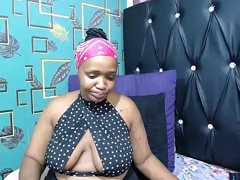 CandyBoobs69 online show from May 14, 2026, 2:40 am