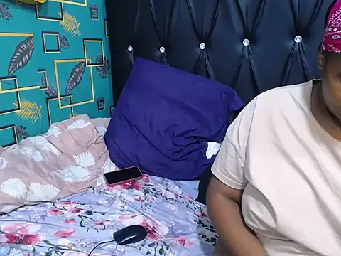 CandyBoobs69 online show from June 8, 2026, 4:35 am