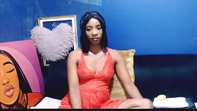 Snapshot of LolaSavageXO chatting on June 12, 2026, 8:08 pm LolaSavageXO online show from June 12, 2026, 8:08 pm