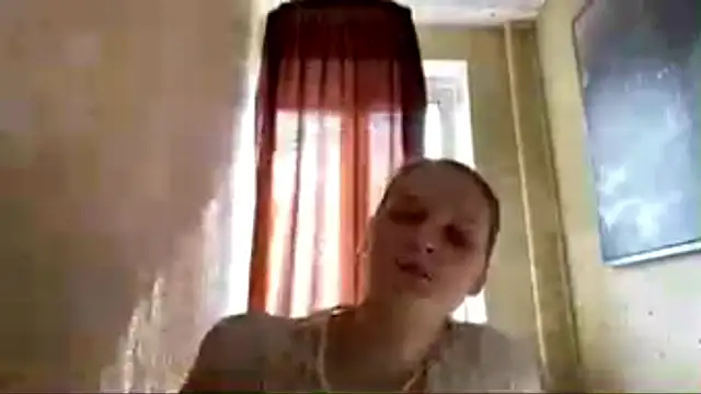 Snapshot of LongChillGerl chatting on May 22, 2026, 1:28 pm LongChillGerl online show from May 22, 2026, 1:28 pm