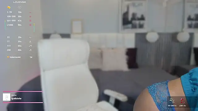 alessia anderson online show from April 30, 2026, 8:57 pm