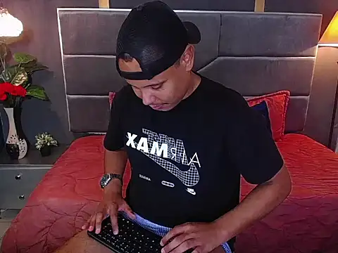 noah oliver1 online show from June 10, 2026, 1:17 am