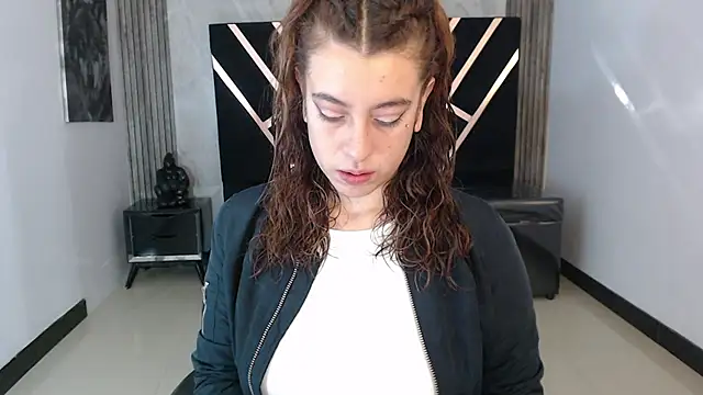 Snapshot of DamiaOshun_ch chatting on July 5, 2026, 1:18 pm DamiaOshun ch online show from July 5, 2026, 1:18 pm
