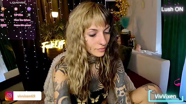 VivVixen online show from May 23, 2026, 2:54 pm