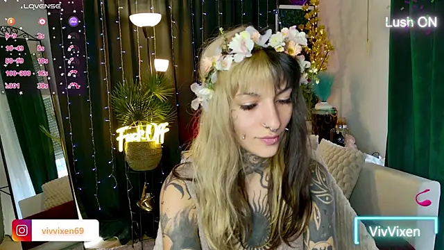 VivVixen online show from June 11, 2026, 4:38 pm