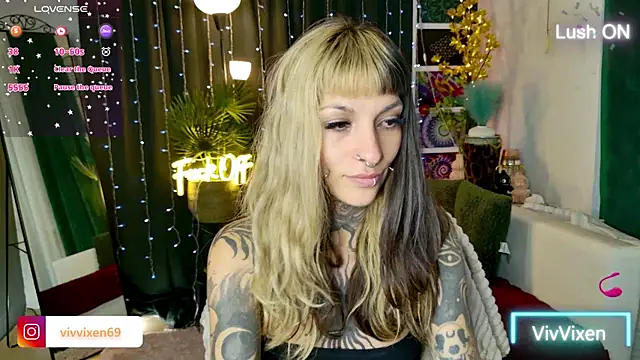 VivVixen online show from June 25, 2026, 6:12 pm