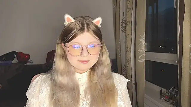 YukiBlush online show from May 30, 2026, 10:07 pm