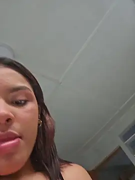 Diana Prince xxx online show from May 16, 2026, 12:15 pm
