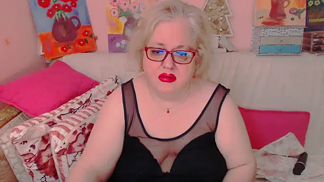 Maturelove xxx online show from May 25, 2026, 6:58 pm