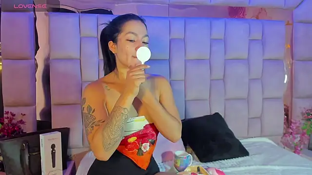 Snapshot of Anal_Temptation chatting on July 23, 2026, 1:20 pm Anal Temptation online show from July 23, 2026, 1:20 pm