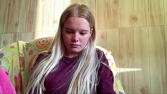 Snapshot of Malinwitch chatting on June 24, 2026, 3:11 pm Malinwitch online show from June 24, 2026, 3:11 pm