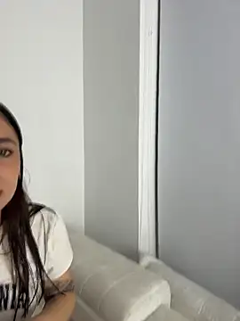 Snapshot of EmilyCxx chatting on June 12, 2026, 3:49 am EmilyCxx online show from June 12, 2026, 3:49 am