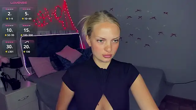 NancyGlamour online show from July 17, 2026, 10:11 am