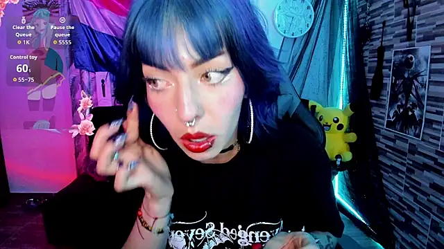 Snapshot of BlueElyxra chatting on June 12, 2026, 3:16 am BlueElyxra online show from June 12, 2026, 3:16 am