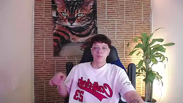 Snapshot of Asher_addamss_ chatting on July 15, 2026, 4:07 am Asher addamss online show from July 15, 2026, 4:07 am