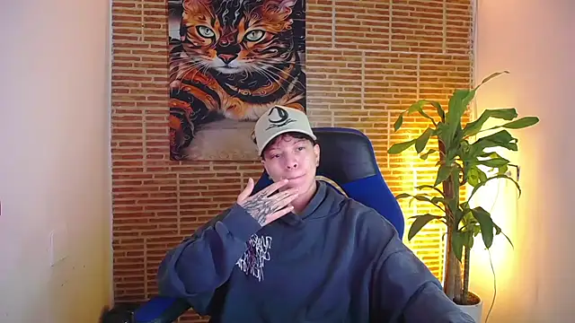 Snapshot of Asher_addamss_ chatting on July 28, 2026, 4:19 am Asher addamss online show from July 28, 2026, 4:19 am