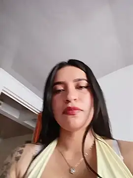 Snapshot of Sky__19 chatting on June 2, 2026, 7:05 pm Sky 19 online show from June 2, 2026, 7:05 pm