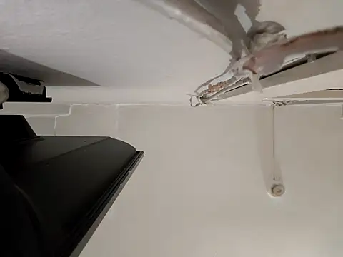 Alikrcm37 online show from April 29, 2026, 1:53 am