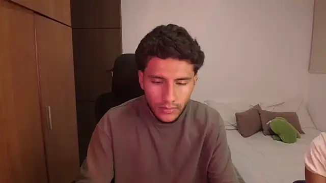 abbyyandmaxx online show from June 19, 2026, 4:17 am