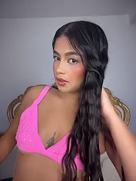 Snapshot of EvasBlazeXXX chatting on May 10, 2026, 1:05 pm EvasBlazeXXX online show from May 10, 2026, 1:05 pm