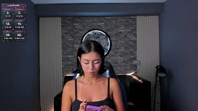 Snapshot of gemma_19_ chatting on July 4, 2026, 9:54 pm gemma 19 online show from July 4, 2026, 9:54 pm