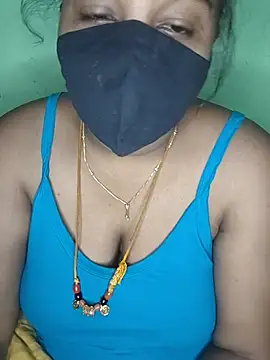 Snapshot of tamil_butterfly chatting on June 21, 2026, 2:36 am tamil butterfly online show from June 21, 2026, 2:36 am