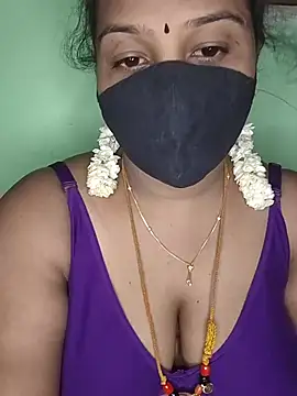 Snapshot of tamil_butterfly chatting on June 26, 2026, 6:56 pm tamil butterfly online show from June 26, 2026, 6:56 pm