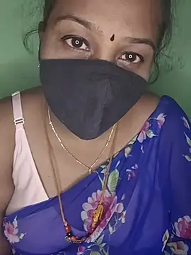Snapshot of tamil_butterfly chatting on July 3, 2026, 6:58 pm tamil butterfly online show from July 3, 2026, 6:58 pm