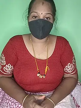 Snapshot of tamil_butterfly chatting on July 7, 2026, 6:56 pm tamil butterfly online show from July 7, 2026, 6:56 pm