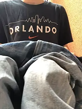 diablito69000 online show from April 29, 2026, 2:10 pm