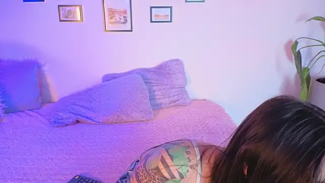 Kendaall sweet online show from July 14, 2026, 3:00 am