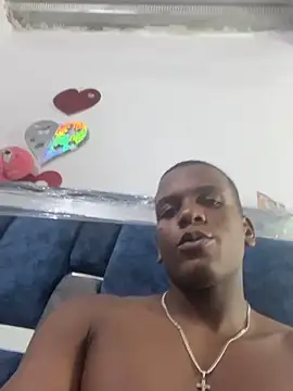 Yarelilisac online show from May 6, 2026, 12:08 am