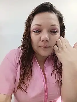 SAMANTHA--02 online show from June 12, 2026, 12:48 pm