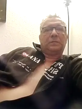 Soloyan online show from February 11, 2025, 5:47 am