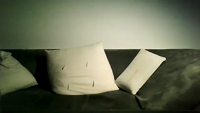 Snapshot of Soloyan chatting on November 13, 2025, 10:30 pm Soloyan online show from November 13, 2025, 10:30 pm